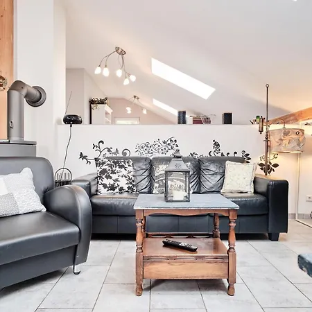 Waldhaus Ii Haushaelfte Trassenheide